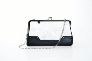 comma 【S-130002】comma / geometric bag