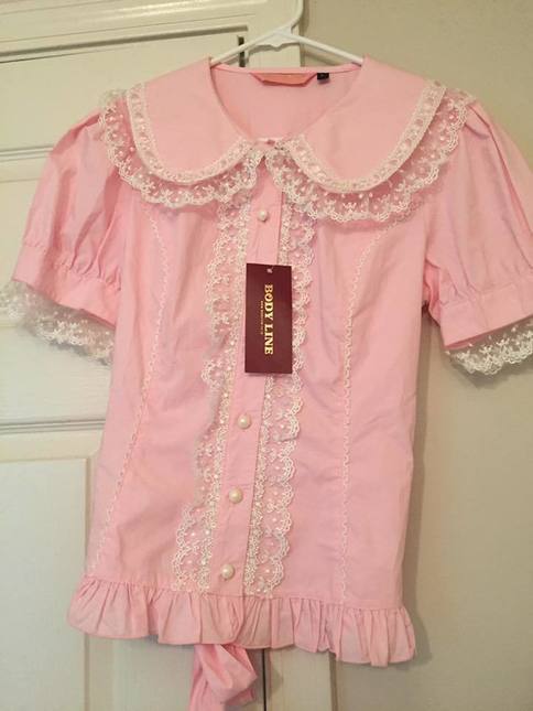 BODYLINE Rabbit Ear Blouse