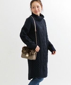 URBAN RESEARCH Sonny Label ケーブルニットタートルワンピース