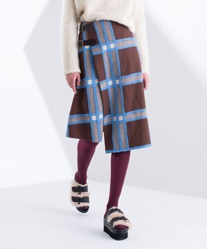 AULA AILA ROAVING CHECK WRAP SKIRT