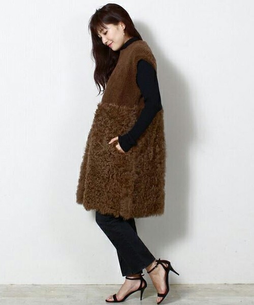 Demi-Luxe BEAMS 【VERY11月号掲載】BLANCHA / ムートンジレ