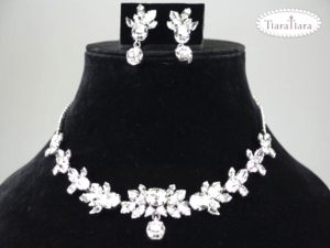 TiaraTiara 【N05】TiaraTiara / ネックレス、イヤリングセット