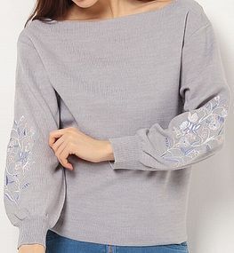 mysty woman カシミヤタッチPuニット×刺繍ボートネック