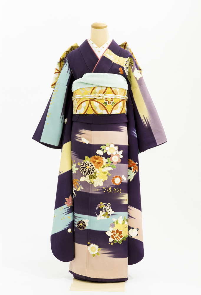 衣裳らくや 横霞に花
