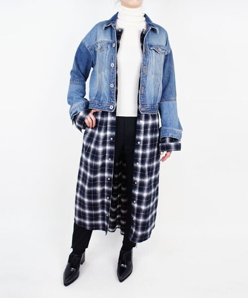 AULA AILA REMAKE DENIM LONG OUTER