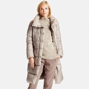UNIQLO ライトウェイトダウンボリュームカラーコート
