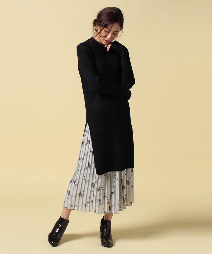 CLANE OVER　SLIT　LONG　TOPS