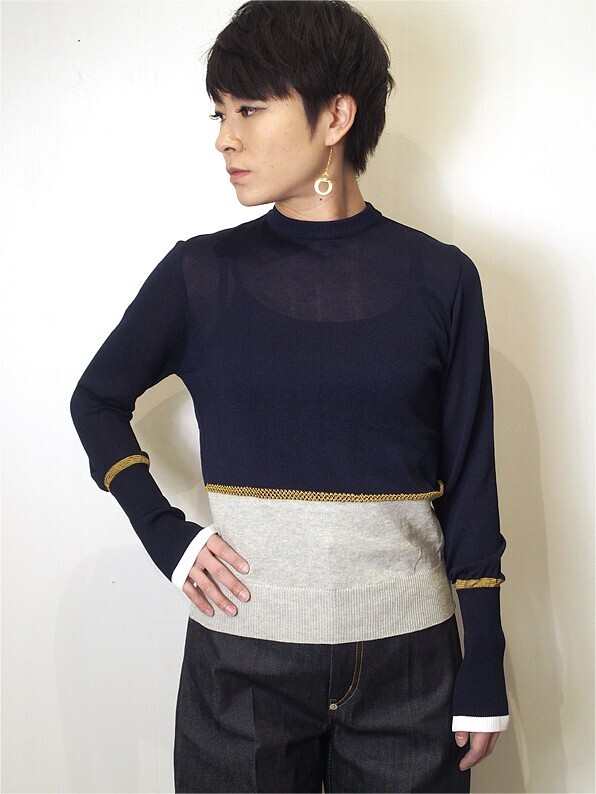 NAIFE Flare sleeve pullover