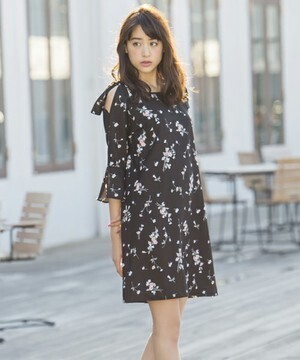 MISCH MASCH 肩リボン袖バルーンワンピース
