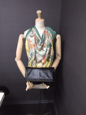 Charuer 【FB29237】CHARUER/クロコ型押し2WAYクラッチ