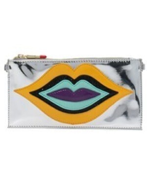 SLY KISS LIP LITTLE BAG