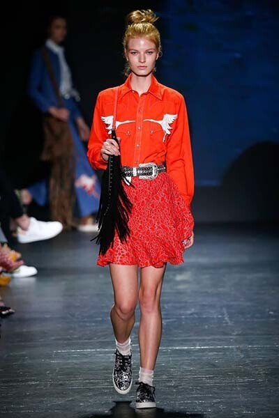 VIVIENNE TAM シャツ