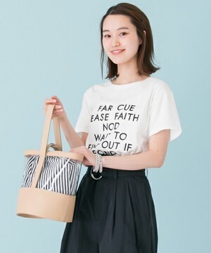 URBAN RESEARCH 厚盛り顔料プリントロゴTシャツ