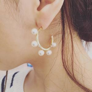 Dress up everyday パール フープピアス