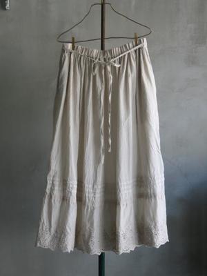 Vlas Blomme シルクリネン 裾レース切替スカート