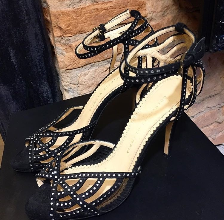 Charlotte Olympia ピンヒール
