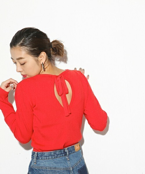 SLY BACK RIBBON HG TOPS