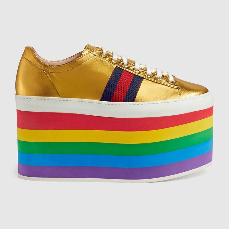 GUCCI レザー ロートップ プラットフォーム スニーカー