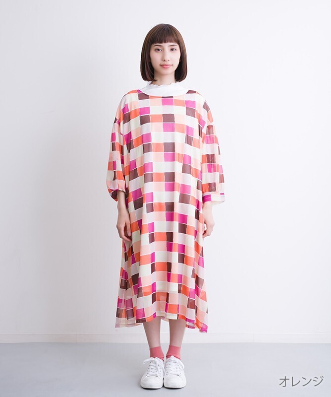 merlot カラフルモザイク柄七分袖ワンピース