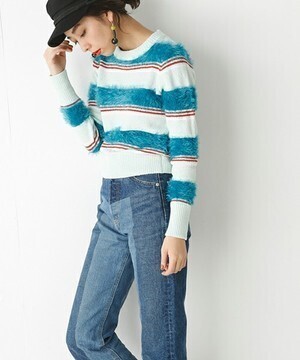 SLY CURLY FEATHER BORDER TOPS
