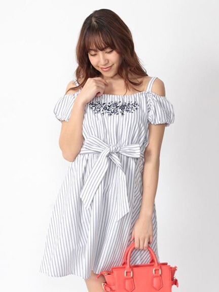 CECIL McBEE ストライプ刺繍オフショルOP