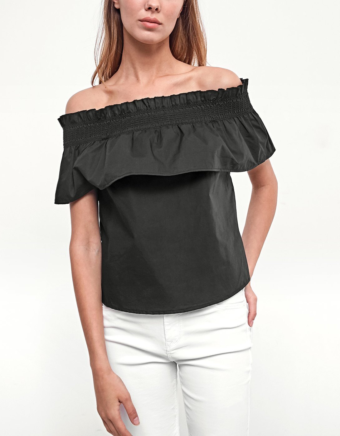 Stradivarius Off-the-shoulder blouse