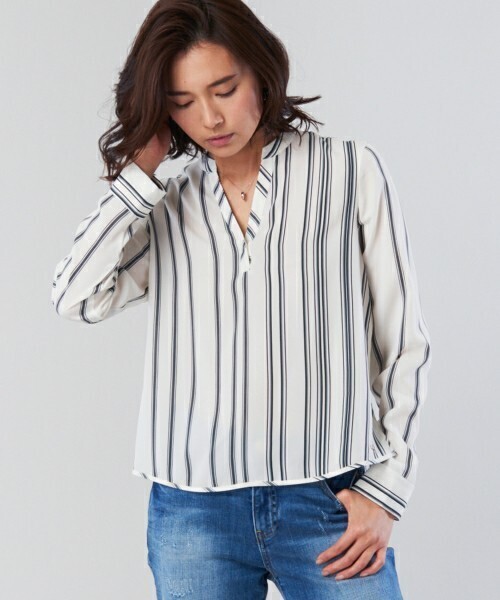 Armani Exchange ストライプ プルオーバーシャツ