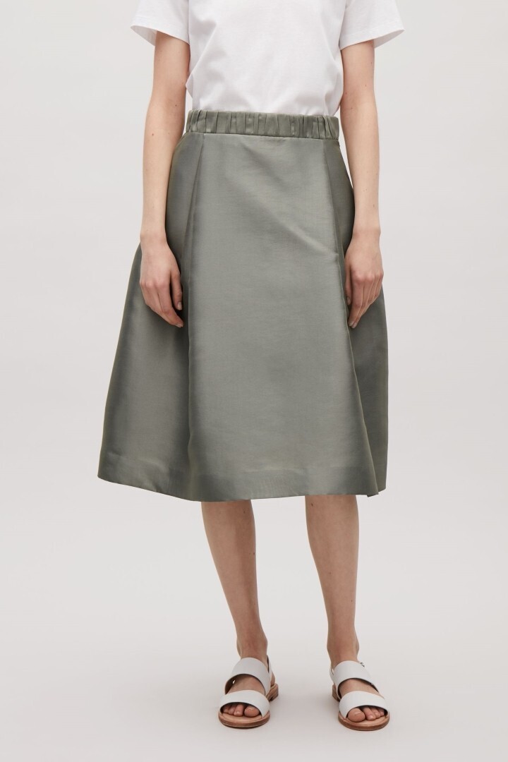COS DOUBLE-PLEAT SKIRT