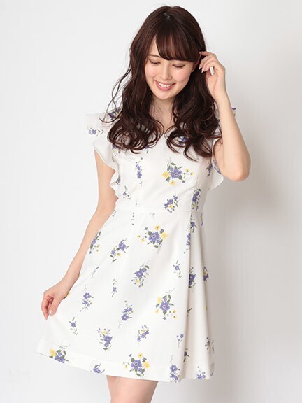 BE RADIANCE 刺繍風花柄フレアワンピース