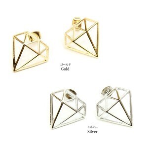 salus ３Dダイヤモンドピアス