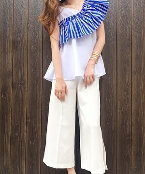 GALLERIE 2WAYフリルタンクトップ