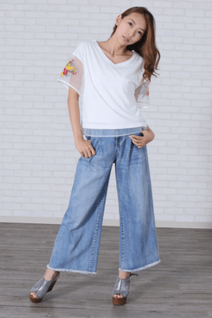 &g’aime &g'aime【296-60102】シアースリーブ刺繡Tシャツ