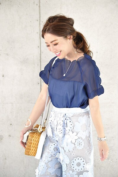 Chesty Scallop Organdie Tops