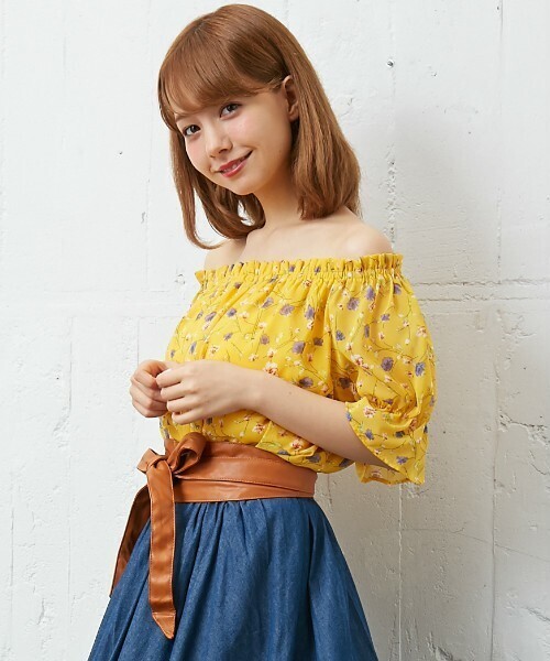 INGNI 花柄シフォンキャンディー袖/トップス