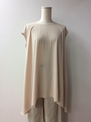 trois 【T171-81012\t】trois/後ろジッパーゆったりプルオーバー