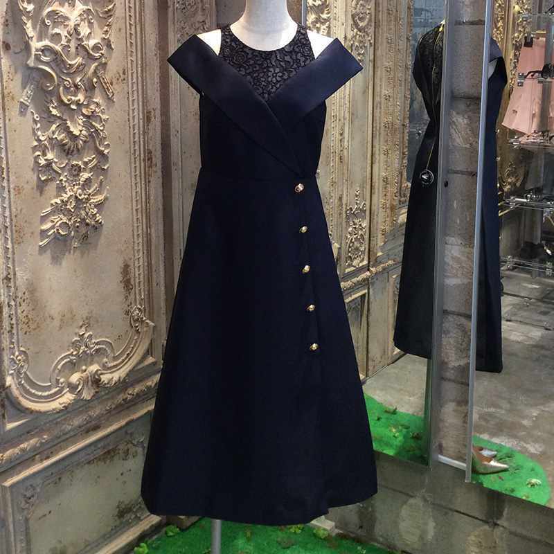 DISAYA ドリーミングセイラーオープンショルダーボタンドレス