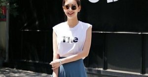 DHOLIC ロゴTシャツ