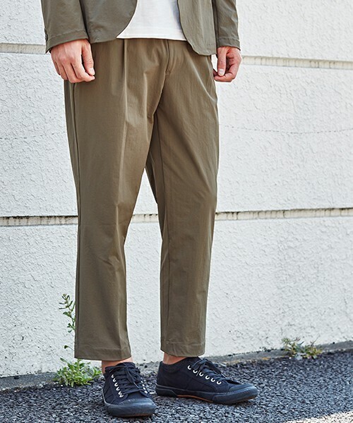 a.v.v ストレッチアンクルパンツ