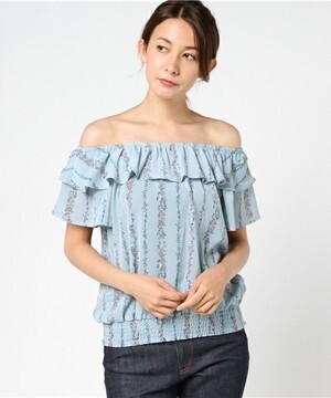 a.g.plus フラワーストライプオフショルダー