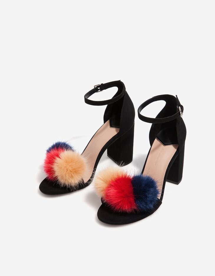 Stradivarius Pompom sandals