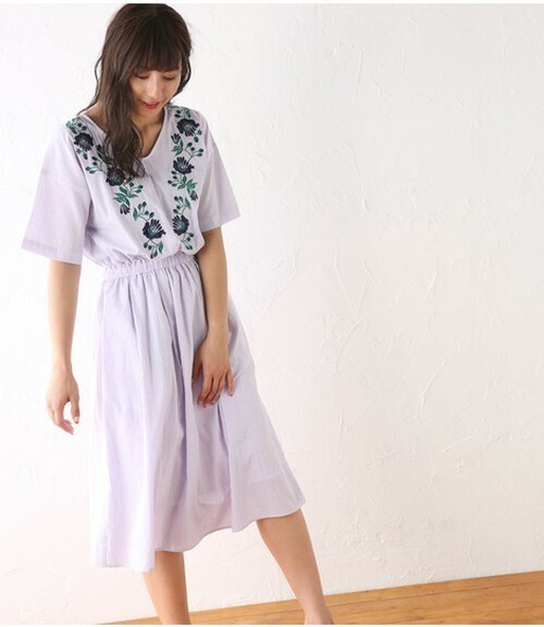Avan Lily フロント刺繍ストライプOP