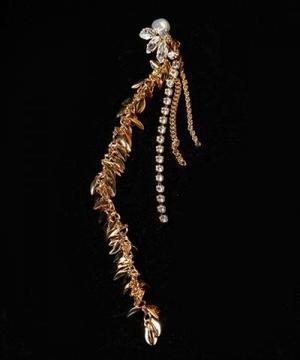 JANE SMITH LONG LEAF CHAIN EARRING
