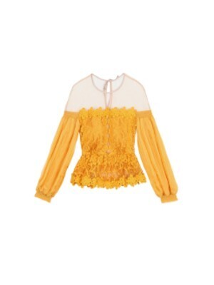 THREE FLOOR MELLOW TOP
