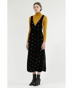 JILLSTUART エンブロイダリーベルベットワンピース