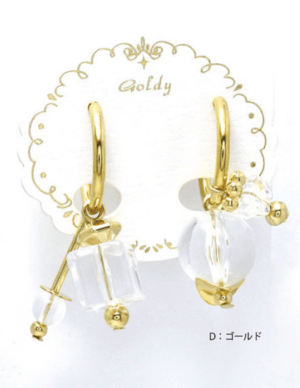 GOLDY 2170609　D アシンメトリー クリアーパーツ　フォールド　イヤリング　ショートゴールド
