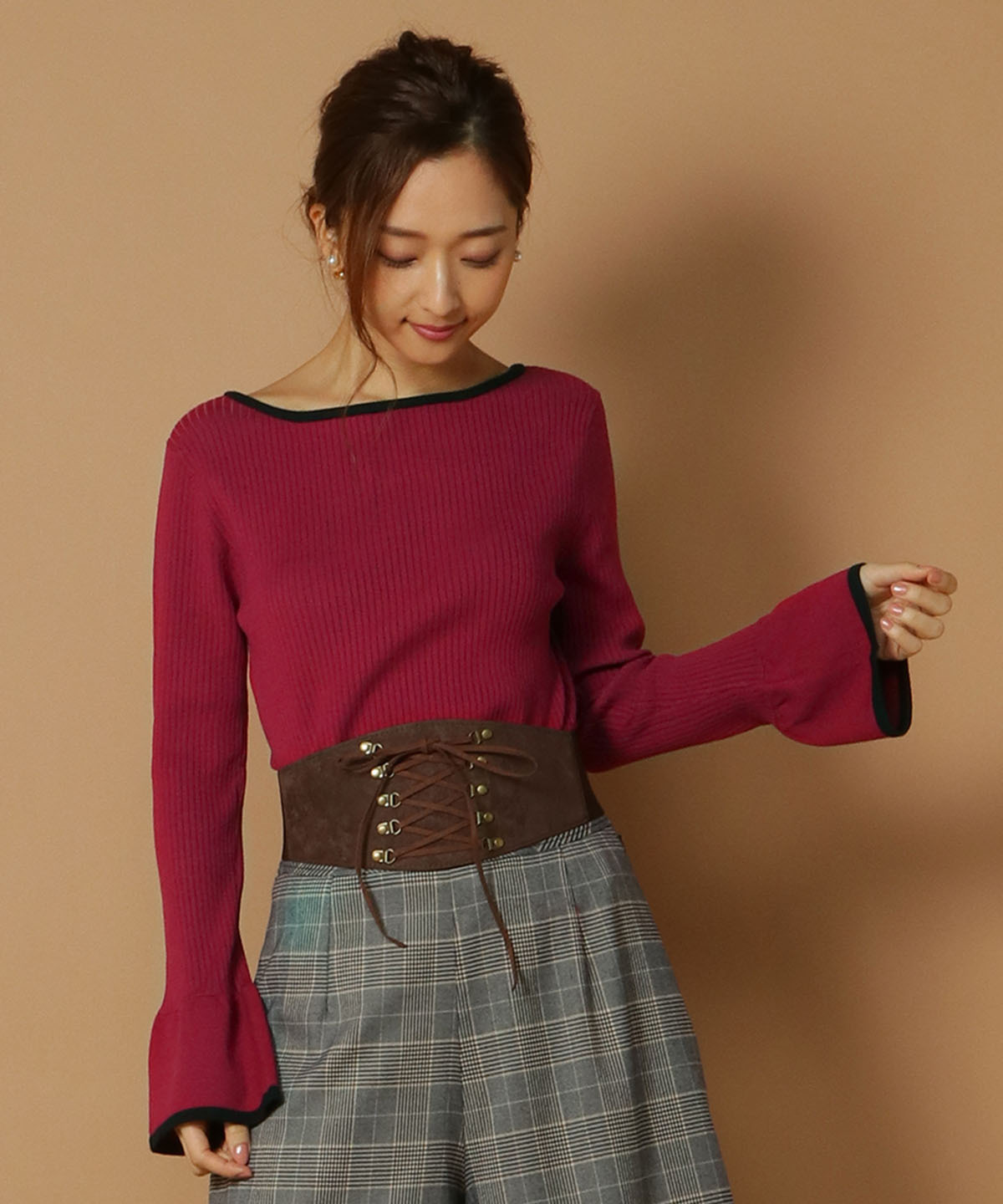 And Couture 袖切替エフレアスリーブプルオーバー