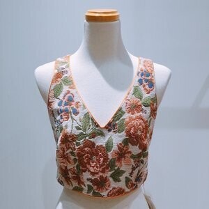 THE Dallas MALL BRA
