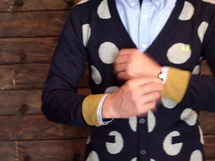 FRED PERRY Vネックカーディガン