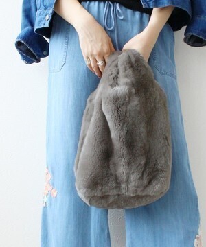 TITE IN THE STORE レッキスラビットファーショッピングトートバッグ