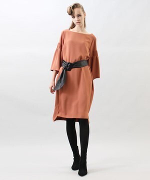 RACEA ピンタックフレア袖ワンピース | すべての商品 | RAレンガCEA ONLINE STORE ラシア公式通販サイト